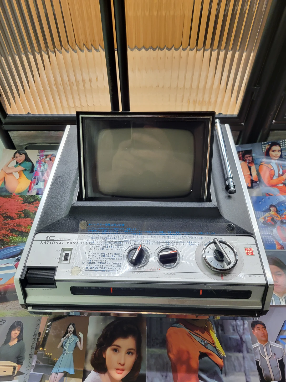 National TR-306R 電視收音機實拍